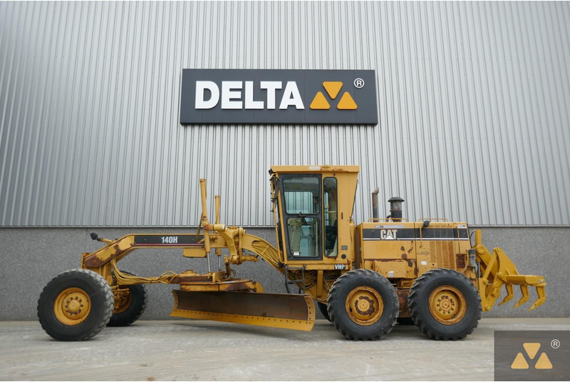 Caterpillar 140H - Γκρέιντερ: φωτογραφία 1 Caterpillar 140H - Γκρέιντερ: φωτογραφία 1