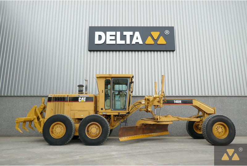 Caterpillar 140H - Γκρέιντερ: φωτογραφία 2 Caterpillar 140H - Γκρέιντερ: φωτογραφία 2