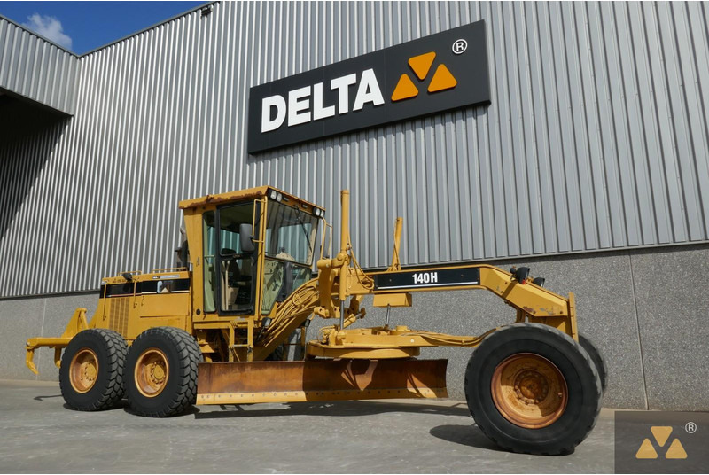 Caterpillar 140H - Γκρέιντερ: φωτογραφία 3 Caterpillar 140H - Γκρέιντερ: φωτογραφία 3