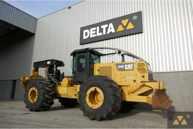 Caterpillar 555D - Δασικά μηχανήματα: φωτογραφία 3 Caterpillar 555D - Δασικά μηχανήματα: φωτογραφία 3
