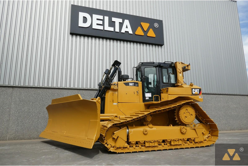 Caterpillar D6T LGP - Μπουλντόζα: φωτογραφία 4 Caterpillar D6T LGP - Μπουλντόζα: φωτογραφία 4