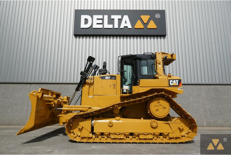 Caterpillar D6T LGP - Μπουλντόζα: φωτογραφία 1 Caterpillar D6T LGP - Μπουλντόζα: φωτογραφία 1