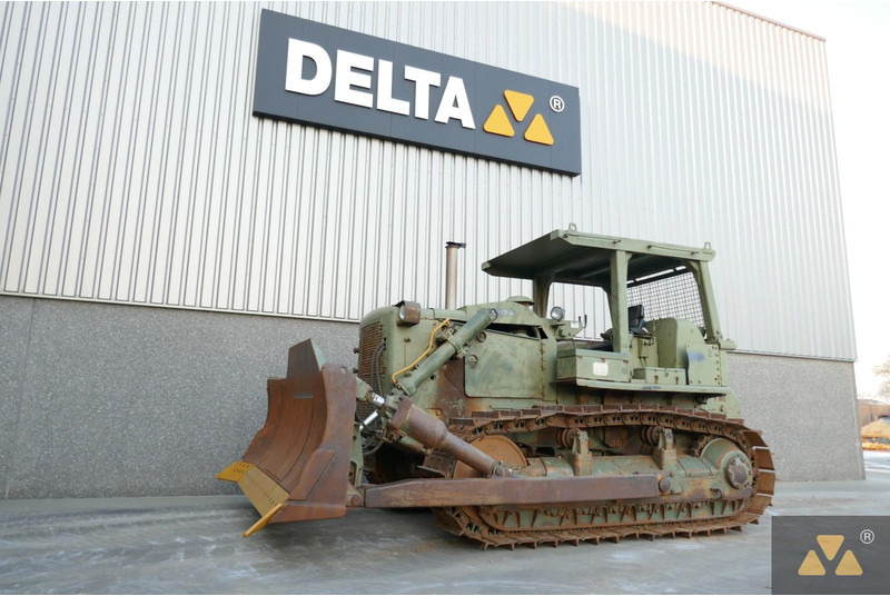 Caterpillar D7F Ex-army - Μπουλντόζα: φωτογραφία 4 Caterpillar D7F Ex-army - Μπουλντόζα: φωτογραφία 4