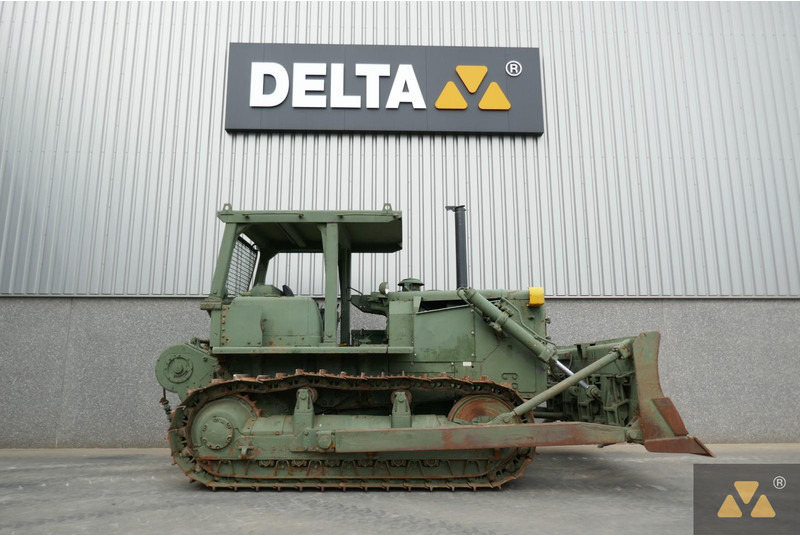 Caterpillar D7F Ex-army - Μπουλντόζα: φωτογραφία 2 Caterpillar D7F Ex-army - Μπουλντόζα: φωτογραφία 2