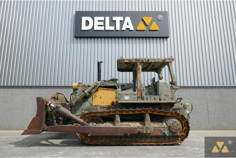 Caterpillar D7F Ex-army - Μπουλντόζα: φωτογραφία 1 Caterpillar D7F Ex-army - Μπουλντόζα: φωτογραφία 1