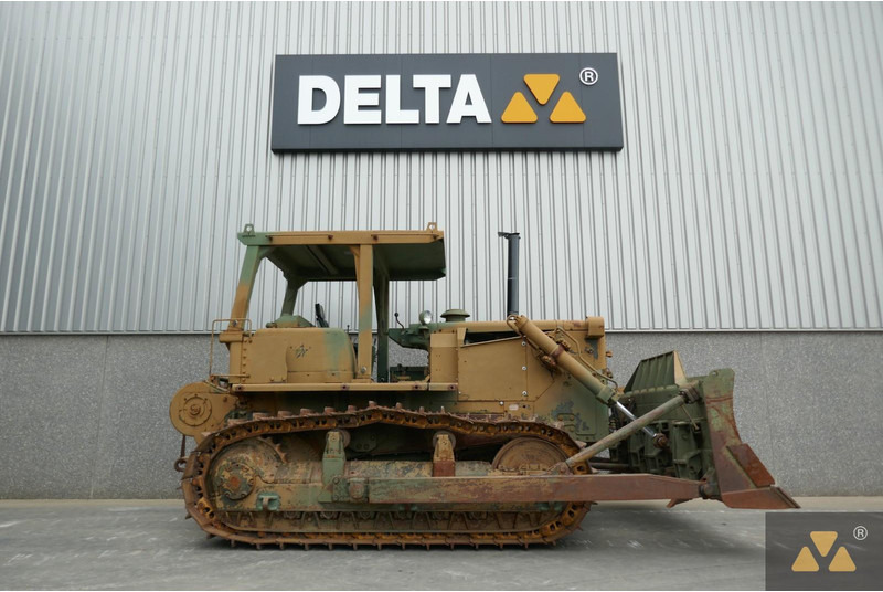 Caterpillar D7F Ex-army - Μπουλντόζα: φωτογραφία 2 Caterpillar D7F Ex-army - Μπουλντόζα: φωτογραφία 2