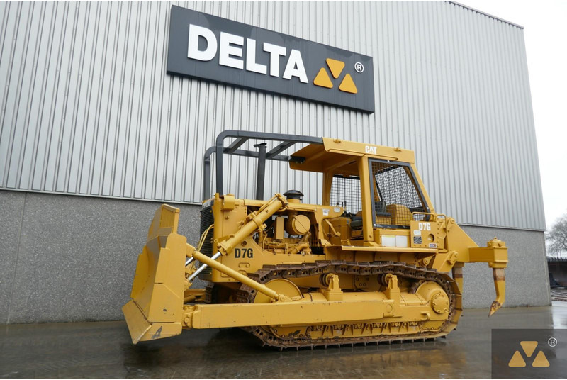 Caterpillar D7G Ex-army - Μπουλντόζα: φωτογραφία 4 Caterpillar D7G Ex-army - Μπουλντόζα: φωτογραφία 4