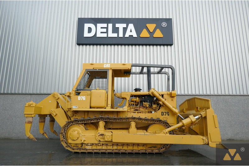 Caterpillar D7G Ex-army - Μπουλντόζα: φωτογραφία 2 Caterpillar D7G Ex-army - Μπουλντόζα: φωτογραφία 2