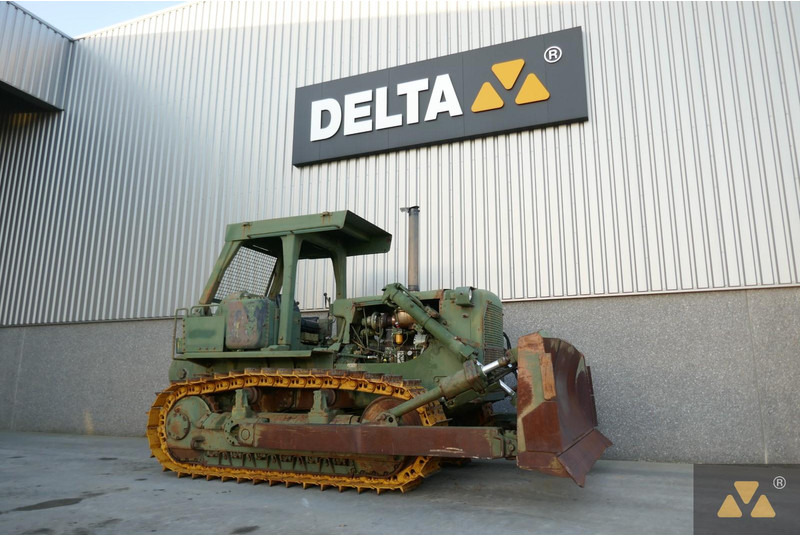 Caterpillar D7G Ex-army - Μπουλντόζα: φωτογραφία 3 Caterpillar D7G Ex-army - Μπουλντόζα: φωτογραφία 3