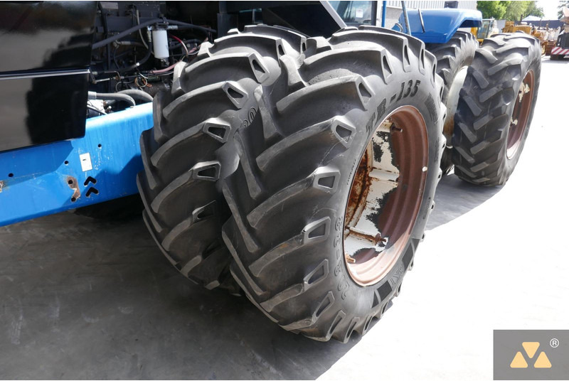 Τρακτέρ New Holland 9482: φωτογραφία 18