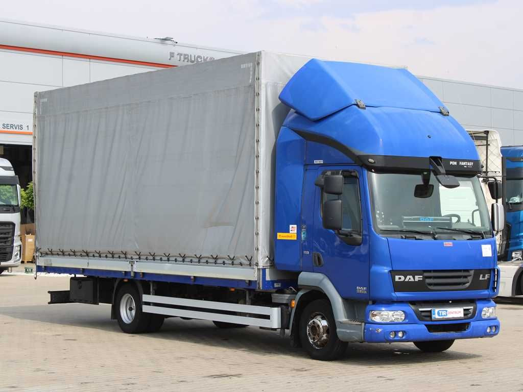 DAF LF 45.220, EURO 5 EEV, SLEEPING CABIN,SIDE-WALLS - Φορτηγό μουσαμάς: φωτογραφία 2 DAF LF 45.220, EURO 5 EEV, SLEEPING CABIN,SIDE-WALLS - Φορτηγό μουσαμάς: φωτογραφία 2