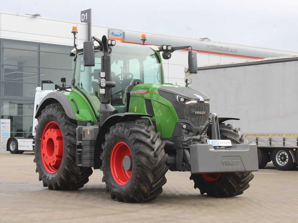 Fendt 724 G7, NAVIGATION - Τρακτέρ: φωτογραφία 4 Fendt 724 G7, NAVIGATION - Τρακτέρ: φωτογραφία 4