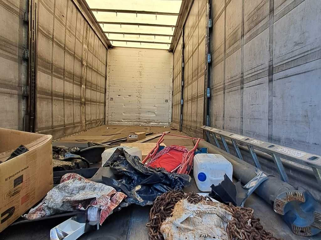 Mercedes-Benz Actros 2542, 6X2 - Φορτηγό μουσαμάς: φωτογραφία 4 Mercedes-Benz Actros 2542, 6X2 - Φορτηγό μουσαμάς: φωτογραφία 4