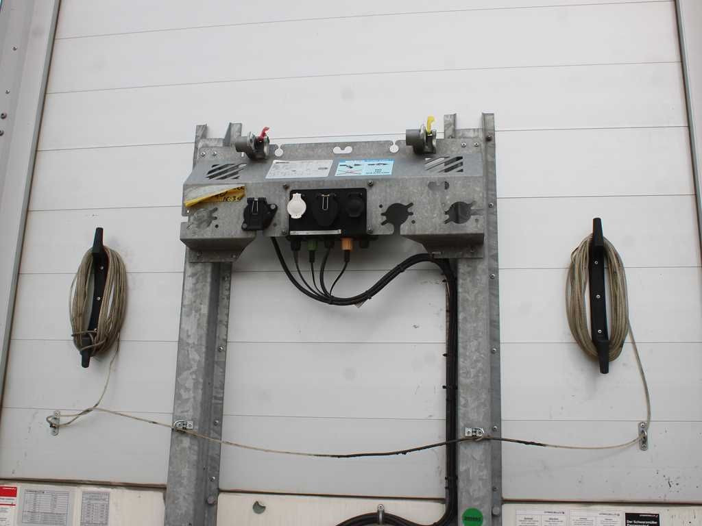 Schwarzmüller SPA 3/E, MULTILOCK, LIFTING AXLE, SAF, MULDA - Επικαθήμενο κουρτίνα: φωτογραφία 5 Schwarzmüller SPA 3/E, MULTILOCK, LIFTING AXLE, SAF, MULDA - Επικαθήμενο κουρτίνα: φωτογραφία 5