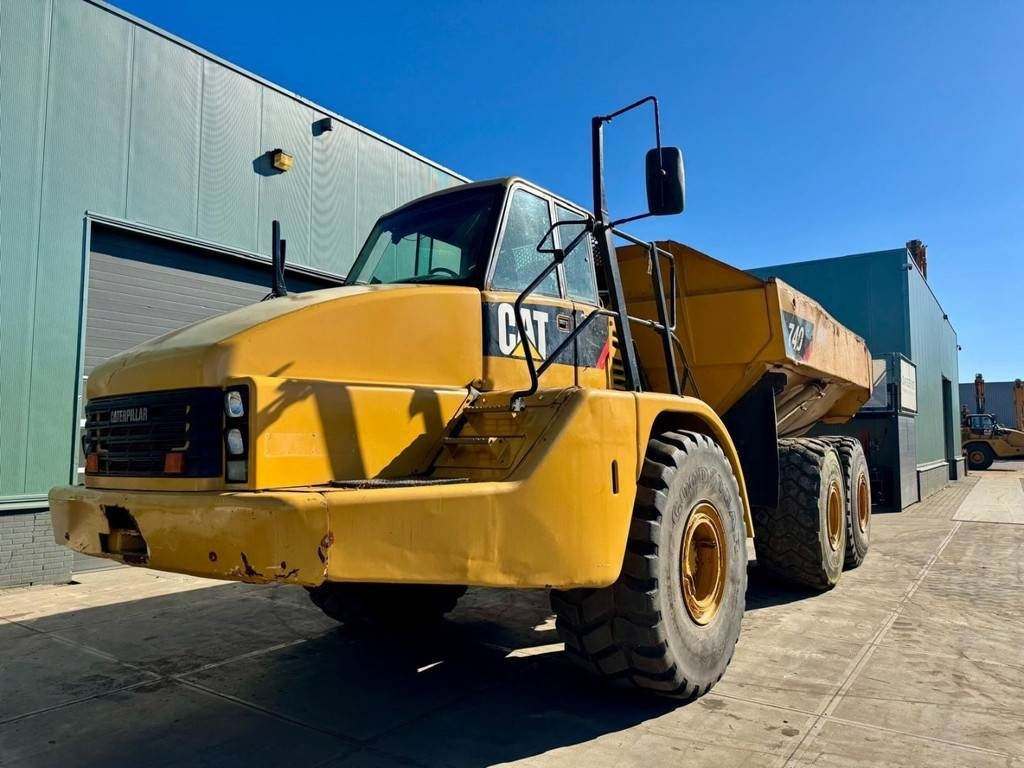CAT 740 - Μίνι ανατρεπόμενο: φωτογραφία 3 CAT 740 - Μίνι ανατρεπόμενο: φωτογραφία 3