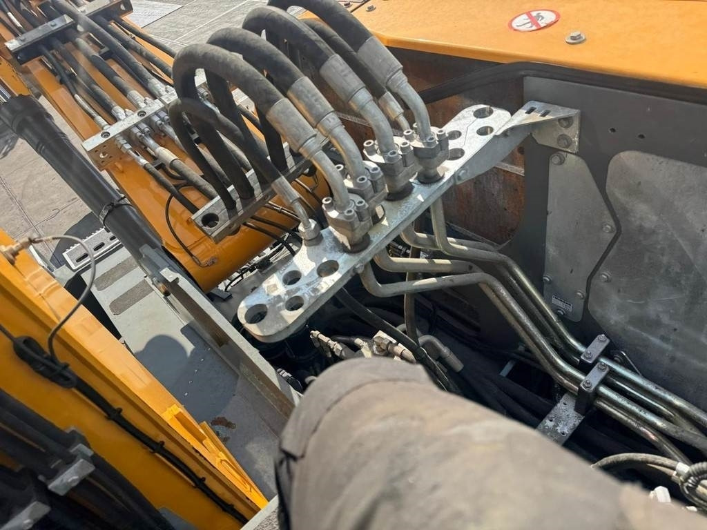 Μηχάνημα Διαχείρισης Υλικών Liebherr LH 22 M: φωτογραφία 18
