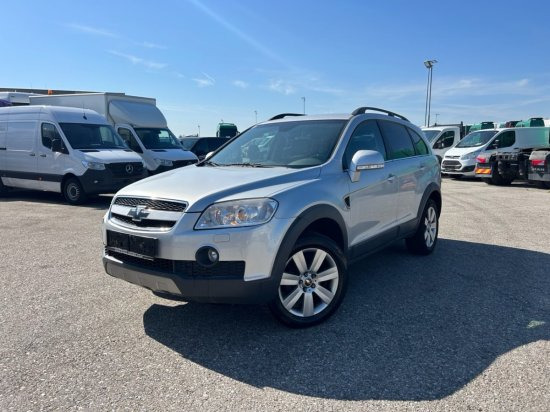 Chevrolet Captiva 3,2 V6 - SUV: φωτογραφία 1 Chevrolet Captiva 3,2 V6 - SUV: φωτογραφία 1