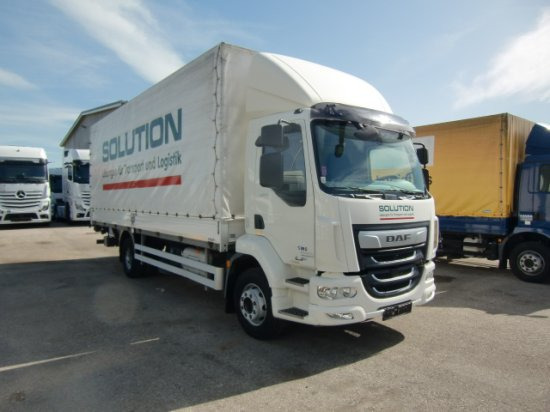 DAF LF 260 16 Tonner Plane mit LBW, Automatik, E6, - Φορτηγό μουσαμάς: φωτογραφία 3 DAF LF 260 16 Tonner Plane mit LBW, Automatik, E6, - Φορτηγό μουσαμάς: φωτογραφία 3