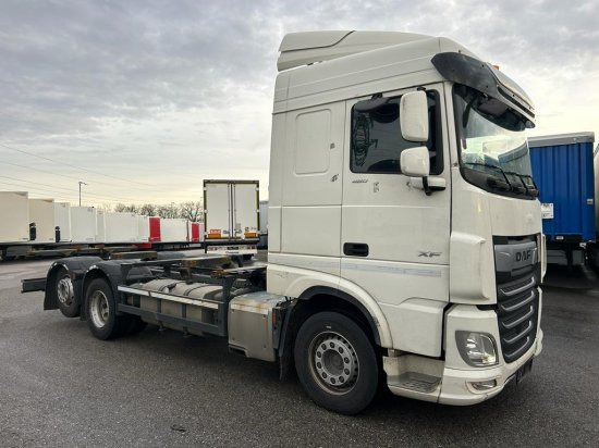 DAF XF 480 FAR BDF Euro 6 Liftachse, Retarder - Φορτηγό μεταφοράς εμπορευματοκιβωτίων/ Κινητό αμάξωμα: φωτογραφία 3 DAF XF 480 FAR BDF Euro 6 Liftachse, Retarder - Φορτηγό μεταφοράς εμπορευματοκιβωτίων/ Κινητό αμάξωμα: φωτογραφία 3