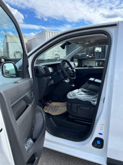 Βαν Fiat Scudo  M BlueDHi 120 6-Gang: φωτογραφία 13