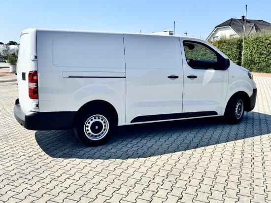 Fiat Scudo M BlueDHi 120 6-Gang - Βαν: φωτογραφία 4 Fiat Scudo M BlueDHi 120 6-Gang - Βαν: φωτογραφία 4