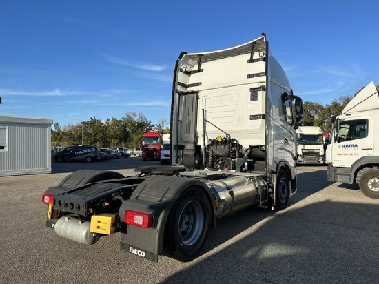 Iveco Stralis 460 Gas, 2 LNG-Tanks, Retarder, Leder - Τράκτορας: φωτογραφία 3 Iveco Stralis 460 Gas, 2 LNG-Tanks, Retarder, Leder - Τράκτορας: φωτογραφία 3