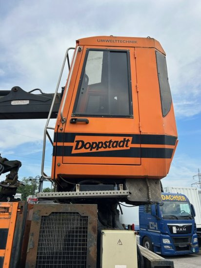 LOGLIFT F140ST96R Kabinenkran - Γερανός παπαγάλος: φωτογραφία 1 LOGLIFT F140ST96R Kabinenkran - Γερανός παπαγάλος: φωτογραφία 1