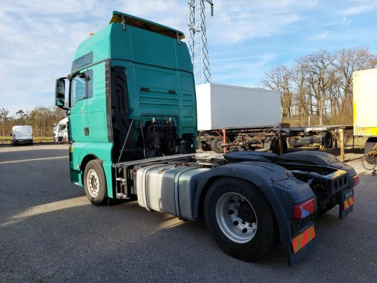 MAN TGX 18.480, XXL, Automatik, Retarder, mehrere Einheiten verfügbar - Τράκτορας: φωτογραφία 2 MAN TGX 18.480, XXL, Automatik, Retarder, mehrere Einheiten verfügbar - Τράκτορας: φωτογραφία 2