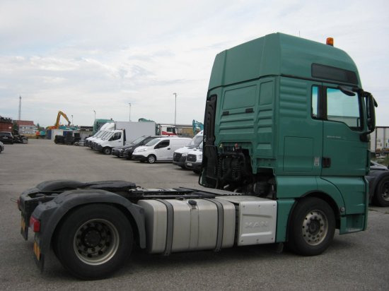 MAN TGX 18.500 XXL Intarder EURO 6 Motorschaden - Τράκτορας: φωτογραφία 3 MAN TGX 18.500 XXL Intarder EURO 6 Motorschaden - Τράκτορας: φωτογραφία 3
