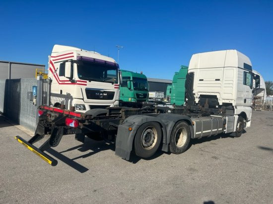 MAN TGX 26.440 BDF, XXL, Retarder, Automatik, E6, Liftachse, Motorschaden, Kurbelwellenschaden - Φορτηγό μεταφοράς εμπορευματοκιβωτίων/ Κινητό αμάξωμα: φωτογραφία 4 MAN TGX 26.440 BDF, XXL, Retarder, Automatik, E6, Liftachse, Motorschaden, Kurbelwellenschaden - Φορτηγό μεταφοράς εμπορευματοκιβωτίων/ Κινητό αμάξωμα: φωτογραφία 4
