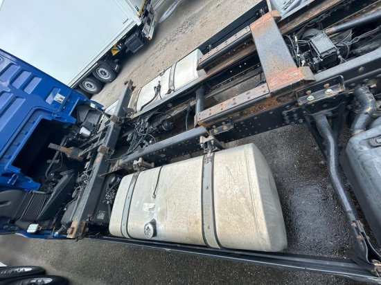 MAN TGX 26.440 XLX 6x2 Liftachse, Euro 6, Motorschaden, engine damage! - Φορτηγό μεταφοράς εμπορευματοκιβωτίων/ Κινητό αμάξωμα: φωτογραφία 5 MAN TGX 26.440 XLX 6x2 Liftachse, Euro 6, Motorschaden, engine damage! - Φορτηγό μεταφοράς εμπορευματοκιβωτίων/ Κινητό αμάξωμα: φωτογραφία 5