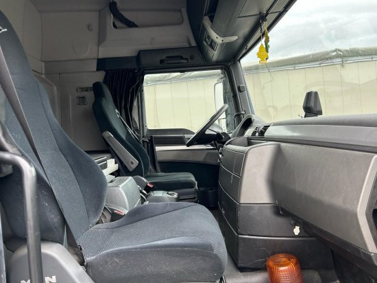 Φορτηγό μεταφοράς εμπορευματοκιβωτίων/ Κινητό αμάξωμα MAN TGX 26.440 XLX 6x2 Liftachse,  Euro 6, Retarder, Motorschaden engine damage!: φωτογραφία 13 Φορτηγό μεταφοράς εμπορευματοκιβωτίων/ Κινητό αμάξωμα MAN TGX 26.440 XLX 6x2 Liftachse,  Euro 6, Retarder, Motorschaden engine damage!: φωτογραφία 13