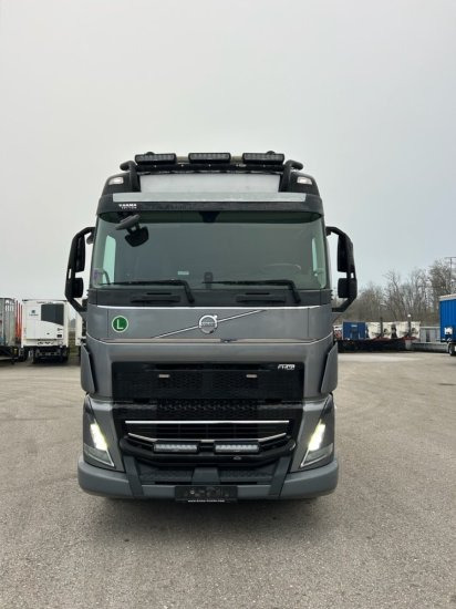 Volvo FH 16 650 6x4 Langholzzug + Doll M2K-9L Nachläufer mit Palfinger Epsilon S260C96, I-Shift, Retarder, - Φορτηγό ξυλείας, Φορτηγό με γερανό: φωτογραφία 2 Volvo FH 16 650 6x4 Langholzzug + Doll M2K-9L Nachläufer mit Palfinger Epsilon S260C96, I-Shift, Retarder, - Φορτηγό ξυλείας, Φορτηγό με γερανό: φωτογραφία 2