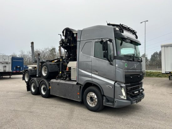 Volvo FH 16 650 6x4 Langholzzug + Doll M2K-9L Nachläufer mit Palfinger Epsilon S260C96, I-Shift, Retarder, - Φορτηγό ξυλείας, Φορτηγό με γερανό: φωτογραφία 3 Volvo FH 16 650 6x4 Langholzzug + Doll M2K-9L Nachläufer mit Palfinger Epsilon S260C96, I-Shift, Retarder, - Φορτηγό ξυλείας, Φορτηγό με γερανό: φωτογραφία 3