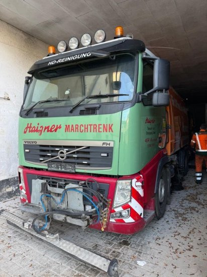 Volvo Roto Hochdruck Kehrmaschine 300 Bar, Beam A/S ,Voll Funktionstüchtig - Σάρωθρο δρόμων: φωτογραφία 2 Volvo Roto Hochdruck Kehrmaschine 300 Bar, Beam A/S ,Voll Funktionstüchtig - Σάρωθρο δρόμων: φωτογραφία 2