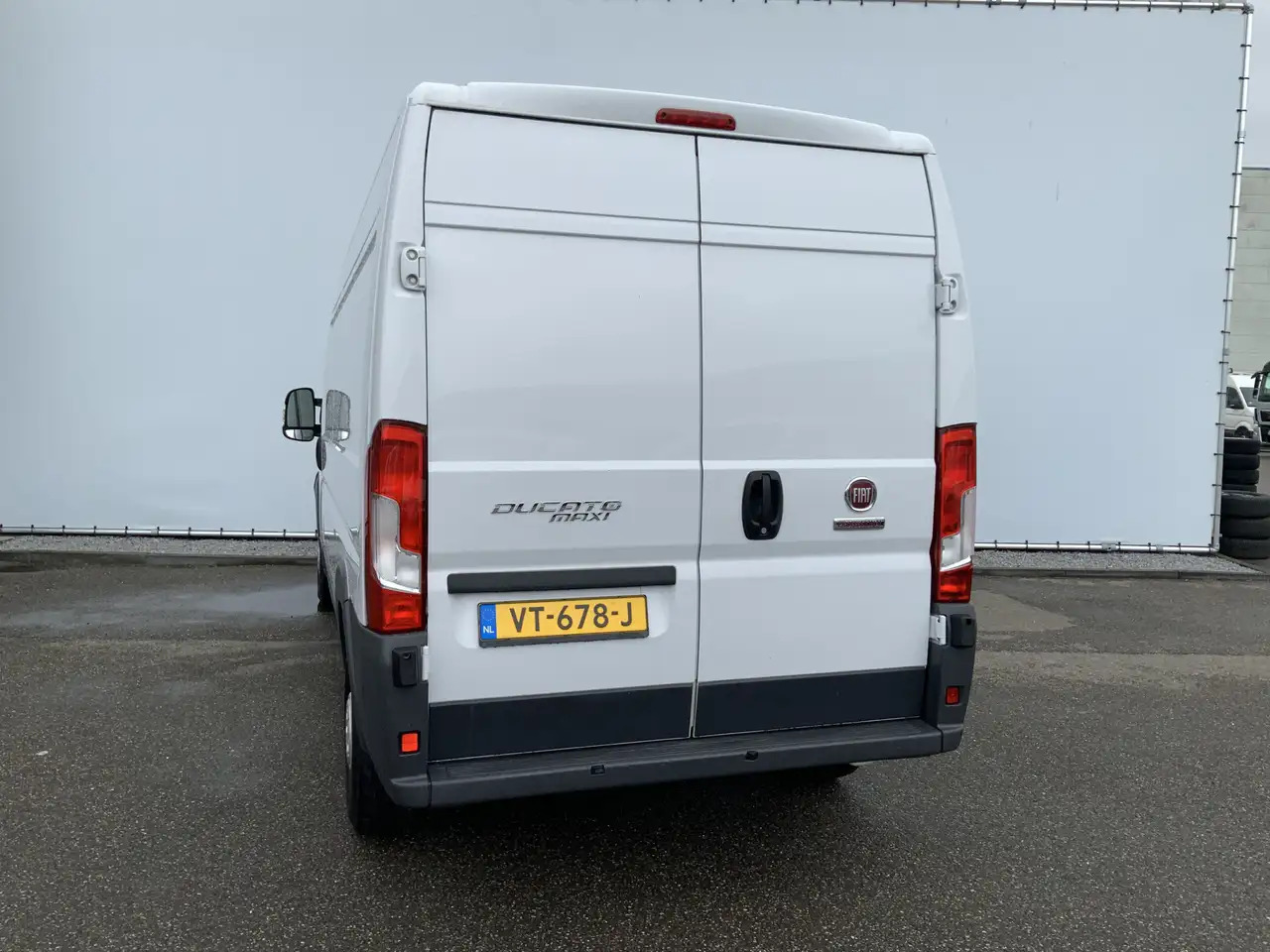 Fiat Ducato 35H 2.3 MultiJet L3H2 Maxi Airco Cruise Navi 3 Zit - Βαν: φωτογραφία 3 Fiat Ducato 35H 2.3 MultiJet L3H2 Maxi Airco Cruise Navi 3 Zit - Βαν: φωτογραφία 3