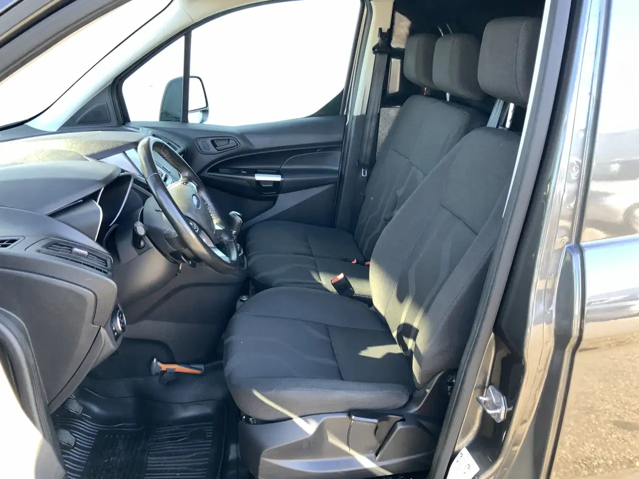 Ford Transit Connect 1.5 TDCI L2 Trend Airco Cruise 3 Zits DakDragers C - Μικρό βαν: φωτογραφία 4 Ford Transit Connect 1.5 TDCI L2 Trend Airco Cruise 3 Zits DakDragers C - Μικρό βαν: φωτογραφία 4