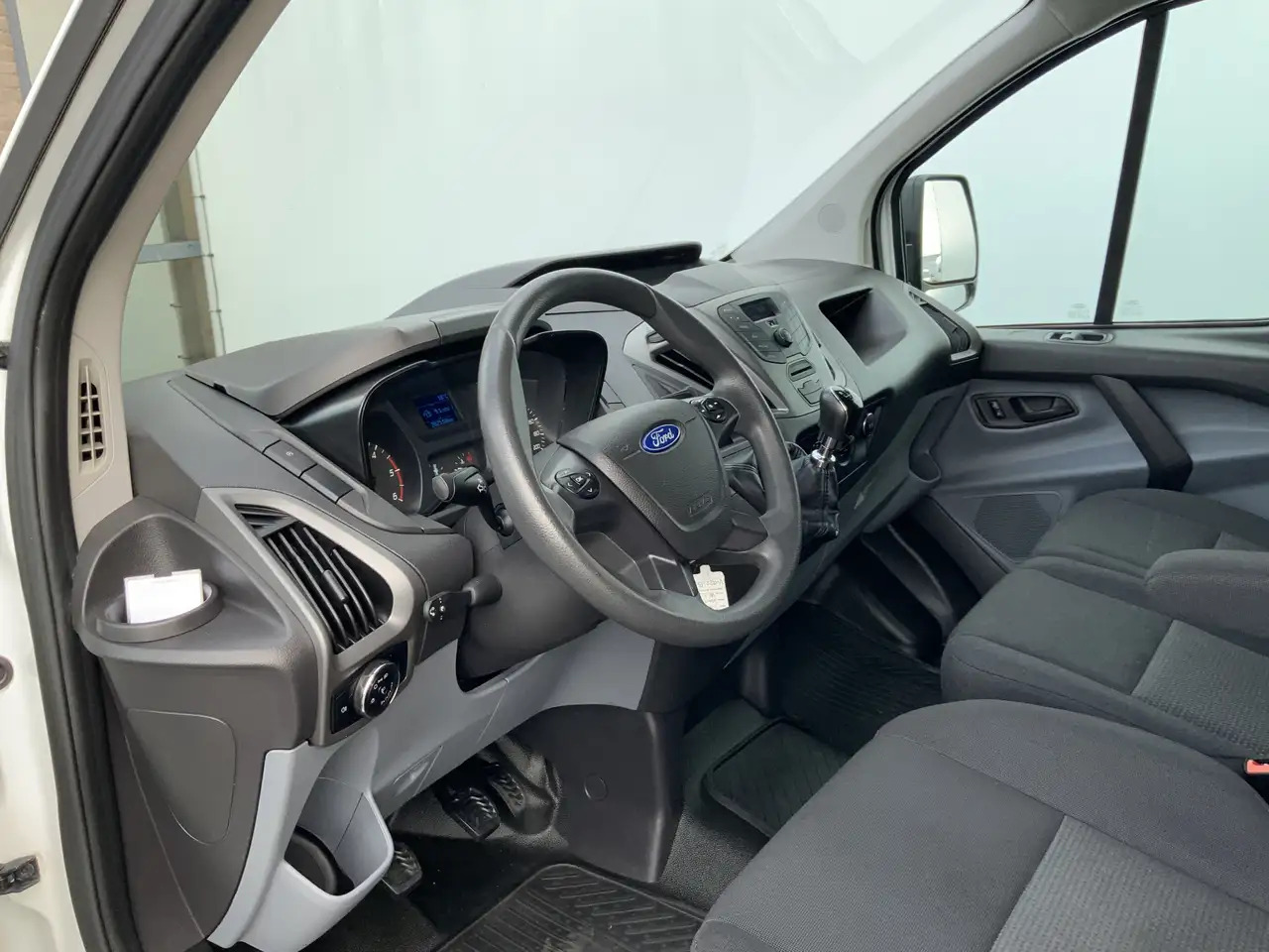 Ford Transit Custom 270 2.2 TDCI L1H1 Economy Edition Airco Cruise 3 Z - Βαν: φωτογραφία 5 Ford Transit Custom 270 2.2 TDCI L1H1 Economy Edition Airco Cruise 3 Z - Βαν: φωτογραφία 5