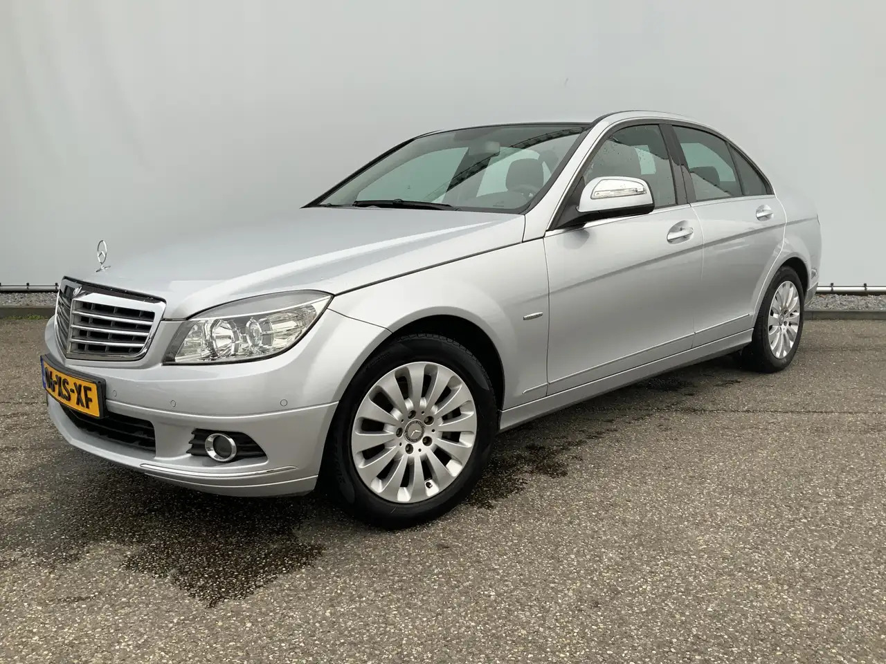 Mercedes-Benz C 200 K Elegance UNIEK ! Airco Compressor Alu Velg Euro - Λιμουζίνα/ Sedan: φωτογραφία 1 Mercedes-Benz C 200 K Elegance UNIEK ! Airco Compressor Alu Velg Euro - Λιμουζίνα/ Sedan: φωτογραφία 1