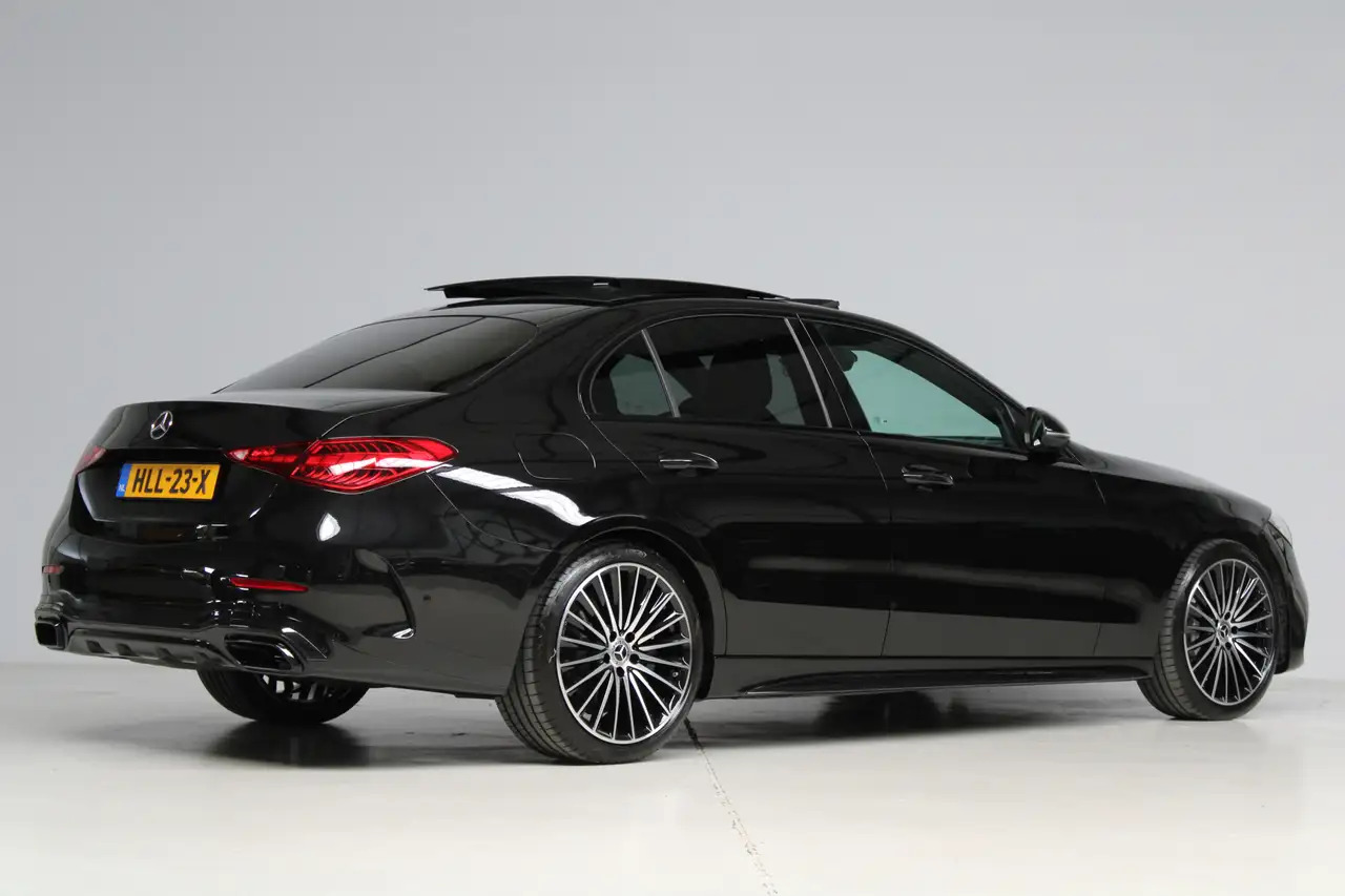 Mercedes-Benz C-klasse AMG-line (Nightpakket, Sfeerverlichting, - Λιμουζίνα/ Sedan: φωτογραφία 2 Mercedes-Benz C-klasse AMG-line (Nightpakket, Sfeerverlichting, - Λιμουζίνα/ Sedan: φωτογραφία 2