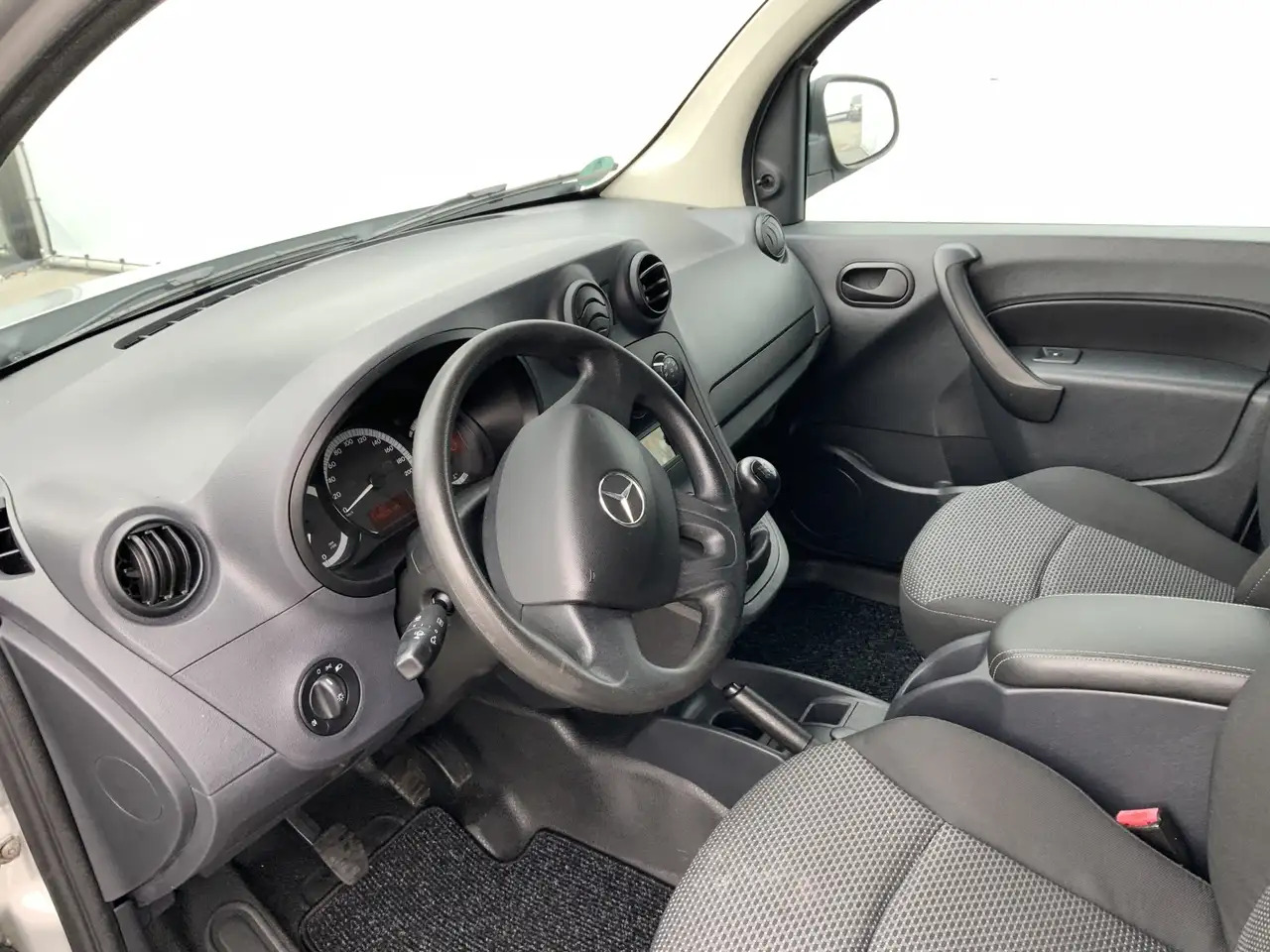 Mercedes-Benz Citan 109 CDI BlueEFFICIENCY Business Ambition Airco Tre - Μικρό βαν: φωτογραφία 5 Mercedes-Benz Citan 109 CDI BlueEFFICIENCY Business Ambition Airco Tre - Μικρό βαν: φωτογραφία 5