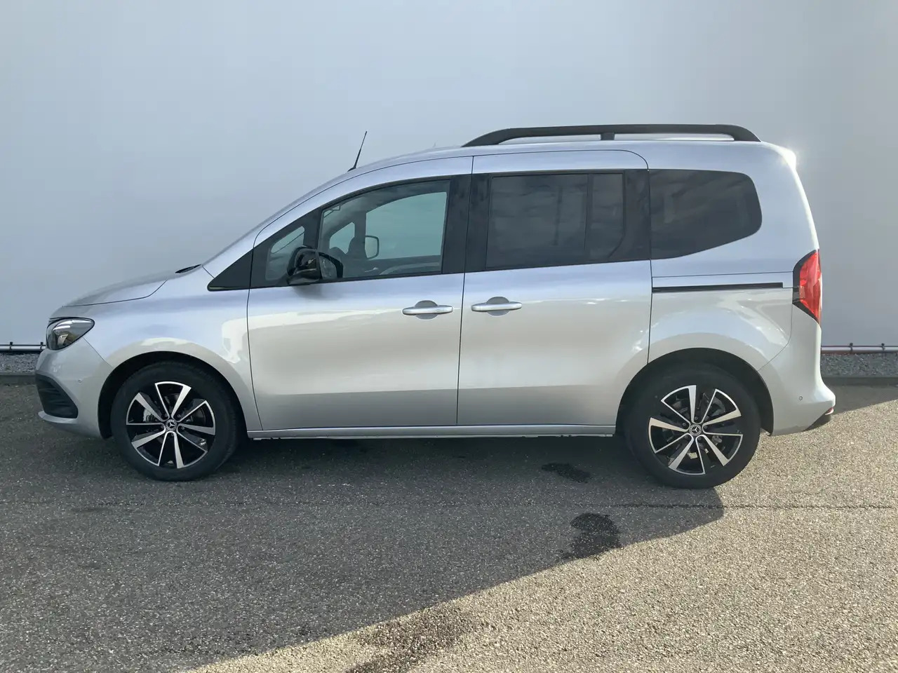 Mercedes-Benz EQT Tourer NIEUW !! 200 L1 Advanced Plus 45 kWh - Αυτοκίνητο: φωτογραφία 4 Mercedes-Benz EQT Tourer NIEUW !! 200 L1 Advanced Plus 45 kWh - Αυτοκίνητο: φωτογραφία 4