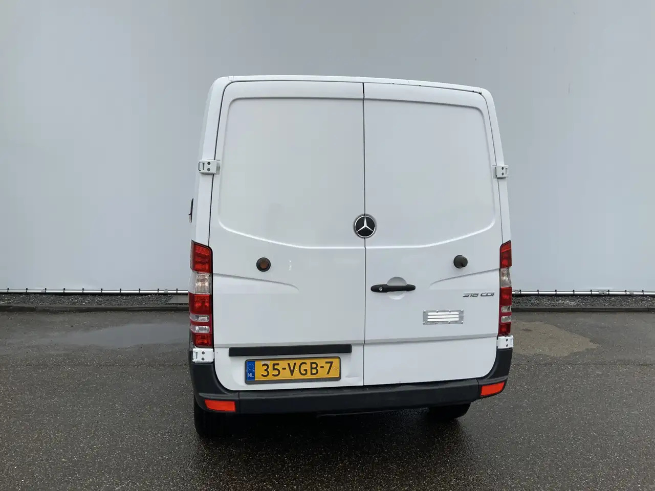 Mercedes-Benz Sprinter 209 2.2 CDI 325 L1H1 Airco Euro 4 - Βαν: φωτογραφία 2 Mercedes-Benz Sprinter 209 2.2 CDI 325 L1H1 Airco Euro 4 - Βαν: φωτογραφία 2