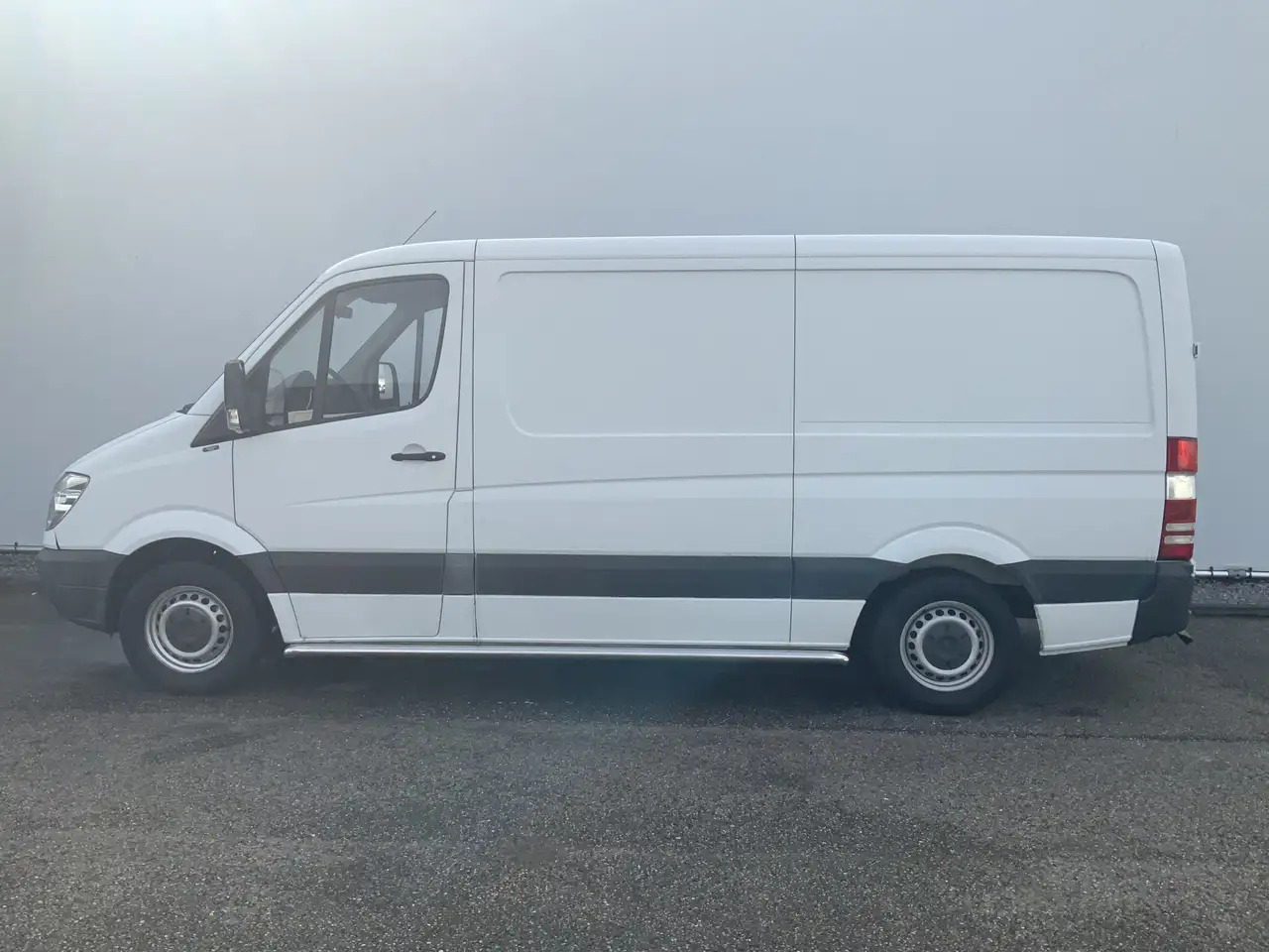 Mercedes-Benz Sprinter 211 2.2 CDI 366 L2 H1 Automaat 3 Zits Side Bar Tre - Βαν: φωτογραφία 3 Mercedes-Benz Sprinter 211 2.2 CDI 366 L2 H1 Automaat 3 Zits Side Bar Tre - Βαν: φωτογραφία 3