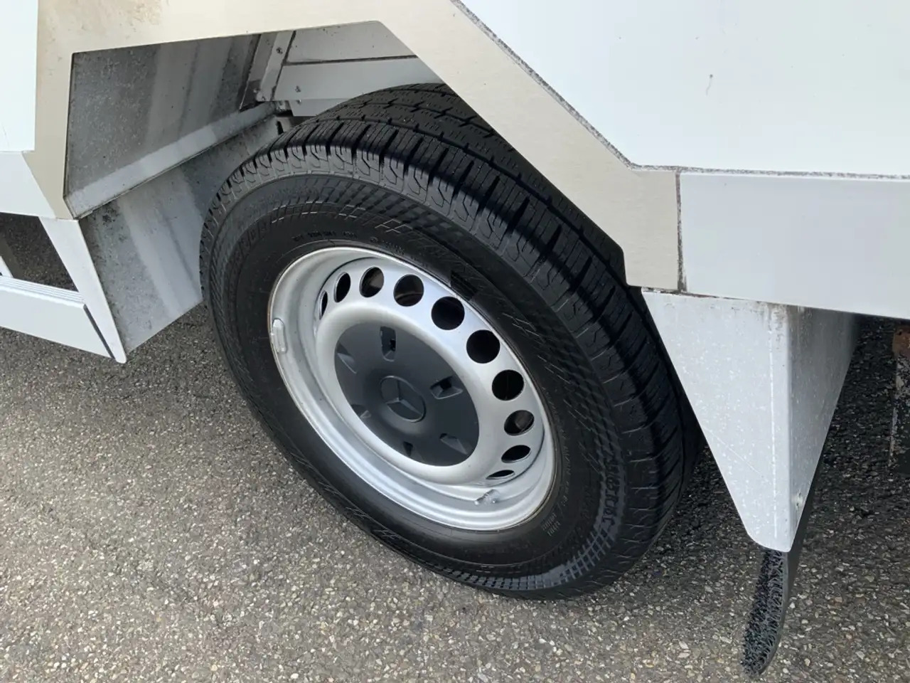 Leasing Mercedes-Benz Sprinter 314 2.2 CDI 432 Automaat Meubelbak & Klep Veer Air Mercedes-Benz Sprinter 314 2.2 CDI 432 Automaat Meubelbak & Klep Veer Air: φωτογραφία 18