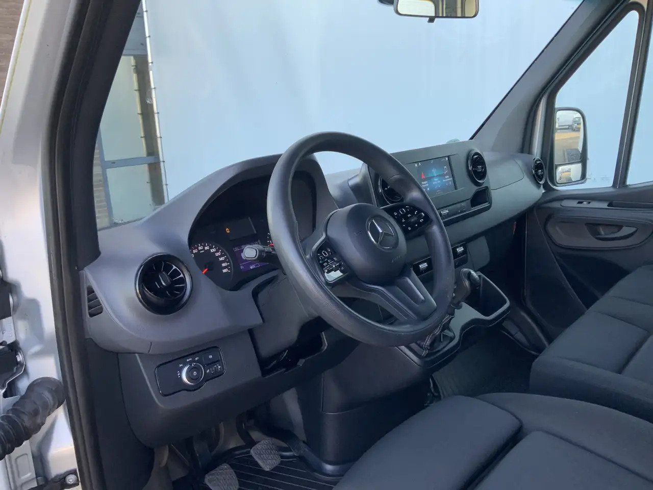 Mercedes-Benz Sprinter 314 2.2 CDI L2H2 Airco Cruise 3 Zits Trekhaak 2000 - Βαν: φωτογραφία 4 Mercedes-Benz Sprinter 314 2.2 CDI L2H2 Airco Cruise 3 Zits Trekhaak 2000 - Βαν: φωτογραφία 4