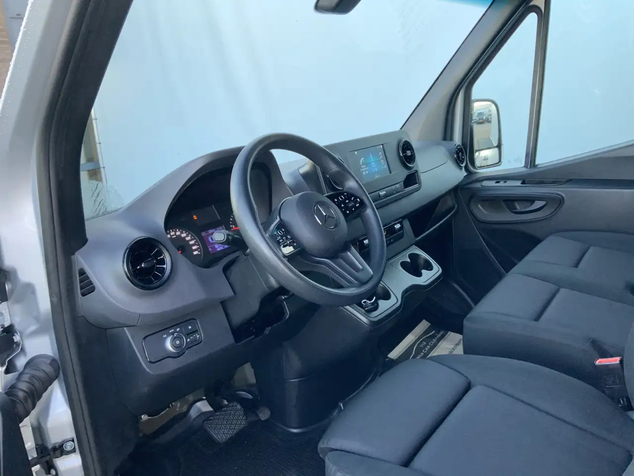 Mercedes-Benz Sprinter 315 1.9 CDI L2H2 Automaat 3 Zits Airco Navi Camera - Βαν: φωτογραφία 5 Mercedes-Benz Sprinter 315 1.9 CDI L2H2 Automaat 3 Zits Airco Navi Camera - Βαν: φωτογραφία 5