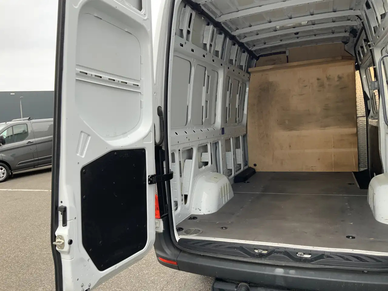 Βαν Mercedes-Benz Sprinter 316 2.2 CDI L2H2 Airco Cruise Camera Navi Trekhaak: φωτογραφία 14