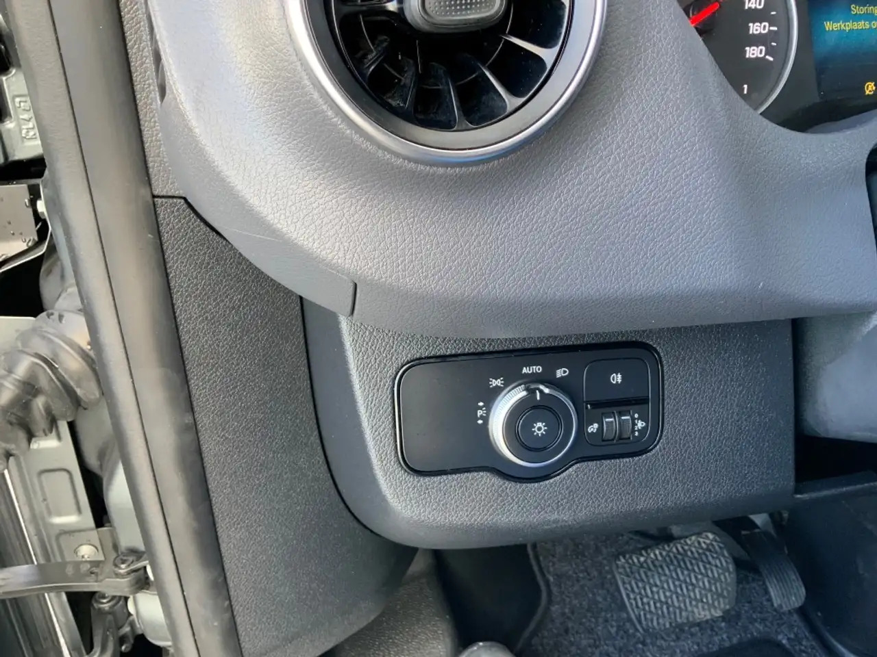 Βαν Mercedes-Benz Sprinter 319 3.0 CDI Autom.L2H2 Airco Cruise 3 Zits MBux 10: φωτογραφία 16
