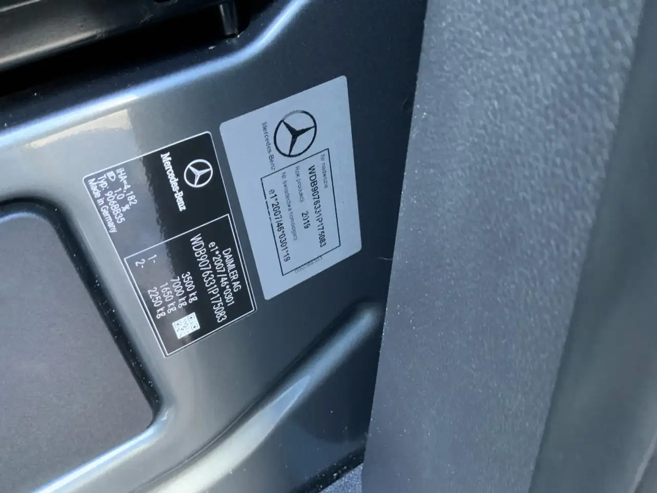 Βαν Mercedes-Benz Sprinter 319 3.0 CDI Autom.L2H2 Airco Cruise 3 Zits MBux 10: φωτογραφία 27